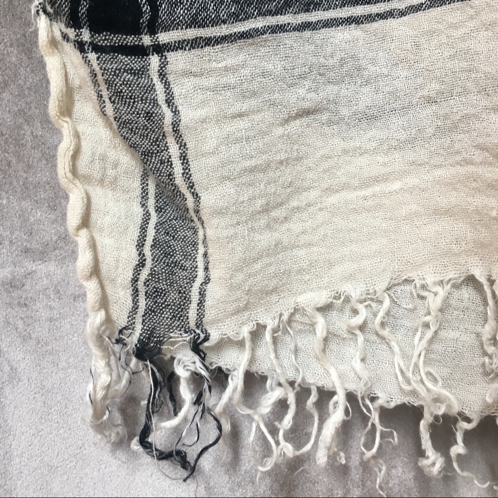 Diesel Scarf - Picture 2 of 6